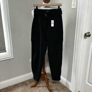 NWT - Express black cargo pants with cinched ankles. Size 6R